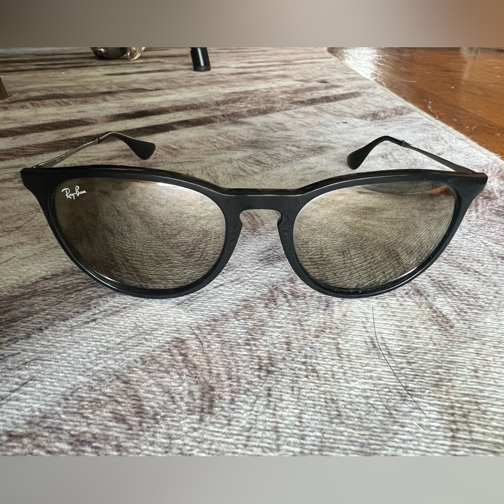 Ray Ban Erica polished black with Gold mirror lenses